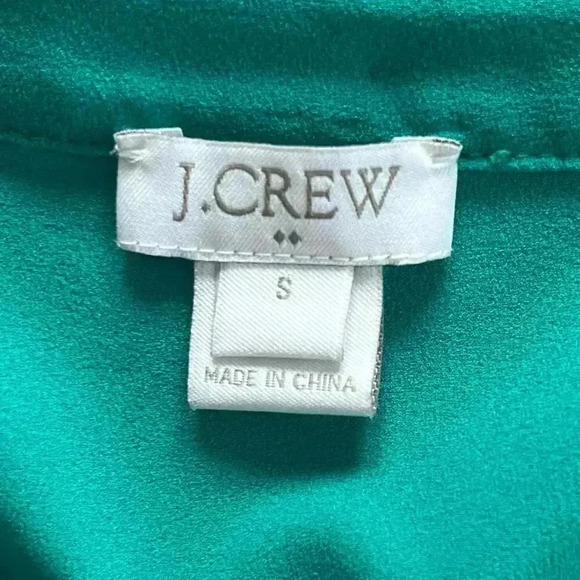 Women’s J. CREW Emerald Green V Neck 3/4 Bell Sleeves Top Shirt Blouse, Sz Small - Picture 3 of 3